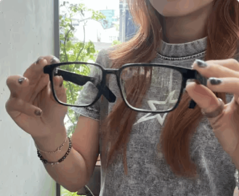 NeuroView AI Glasses customer~Sandra K. – Florida, USA